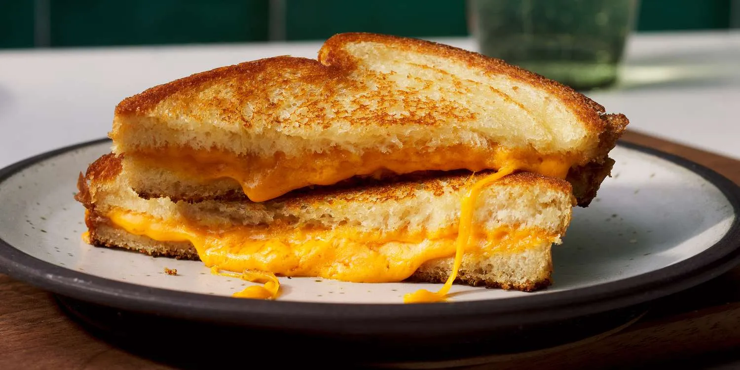 What Is Bread Cheese, and How Should You Eat It